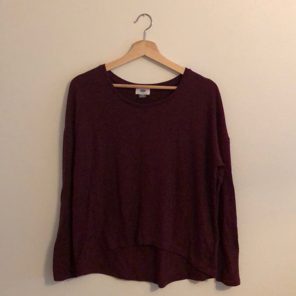 Maroon long sleeve shirt